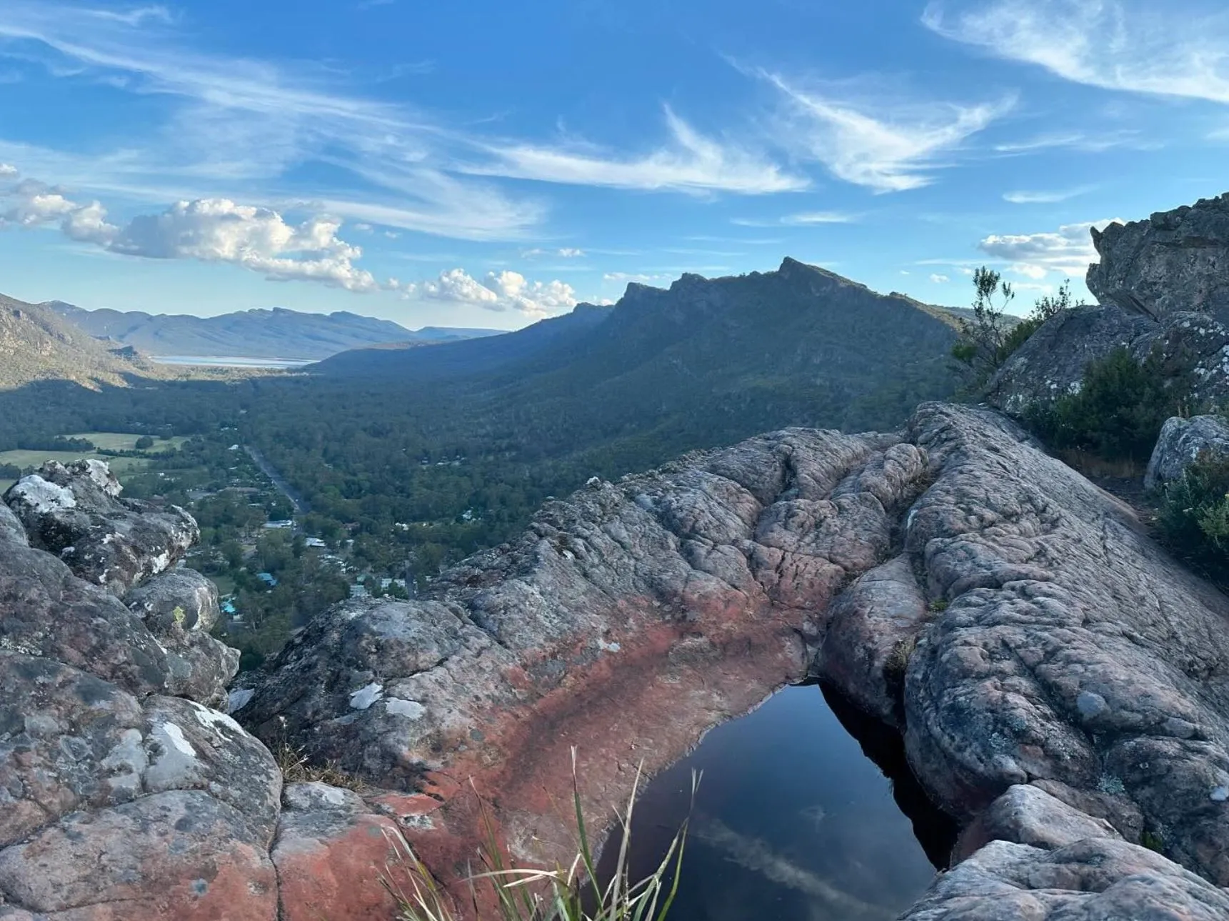 Scenic Views and Rock Formations